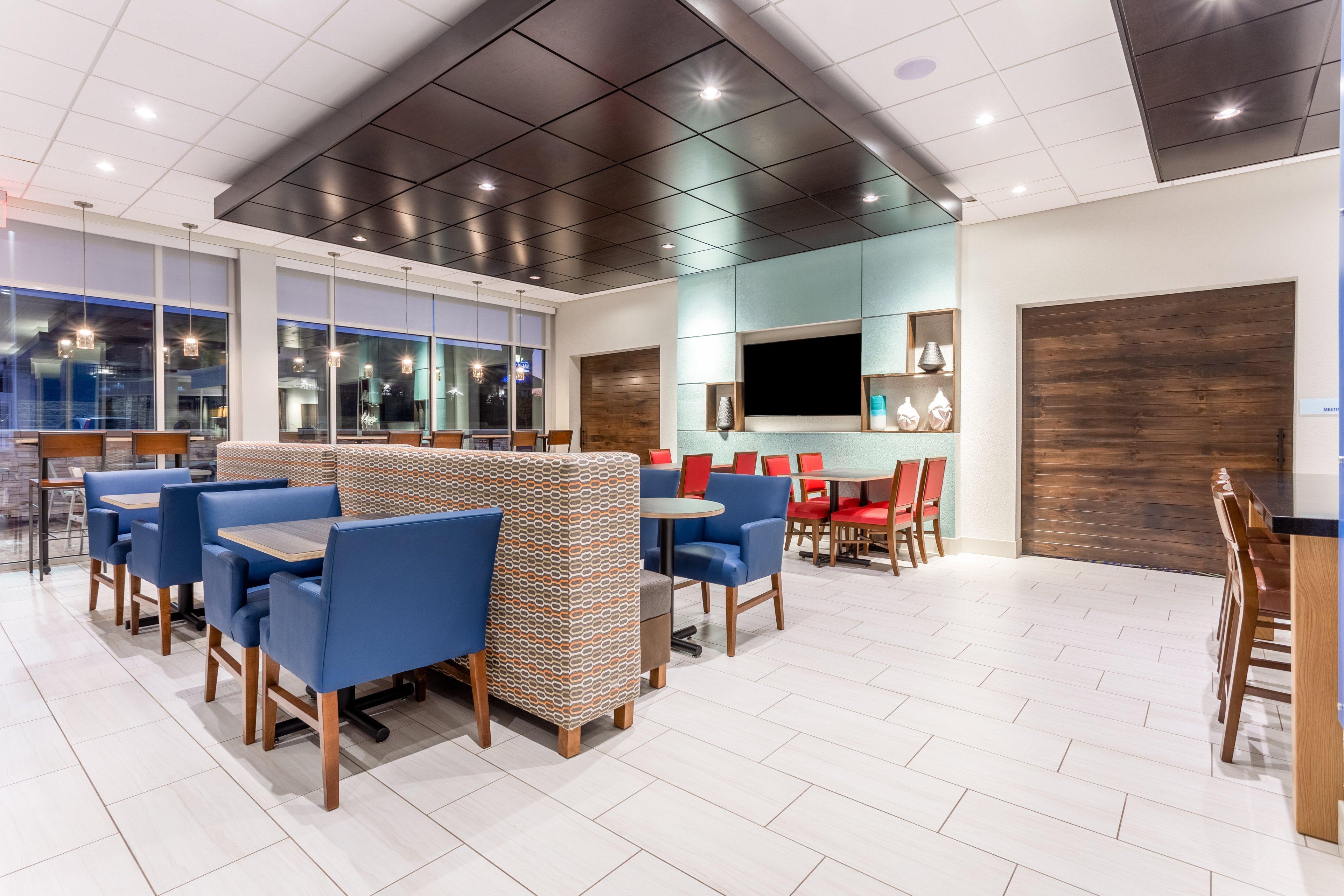 Holiday Inn Express & Suites - Florence - Cincinnati Airport By Ihg Esterno foto