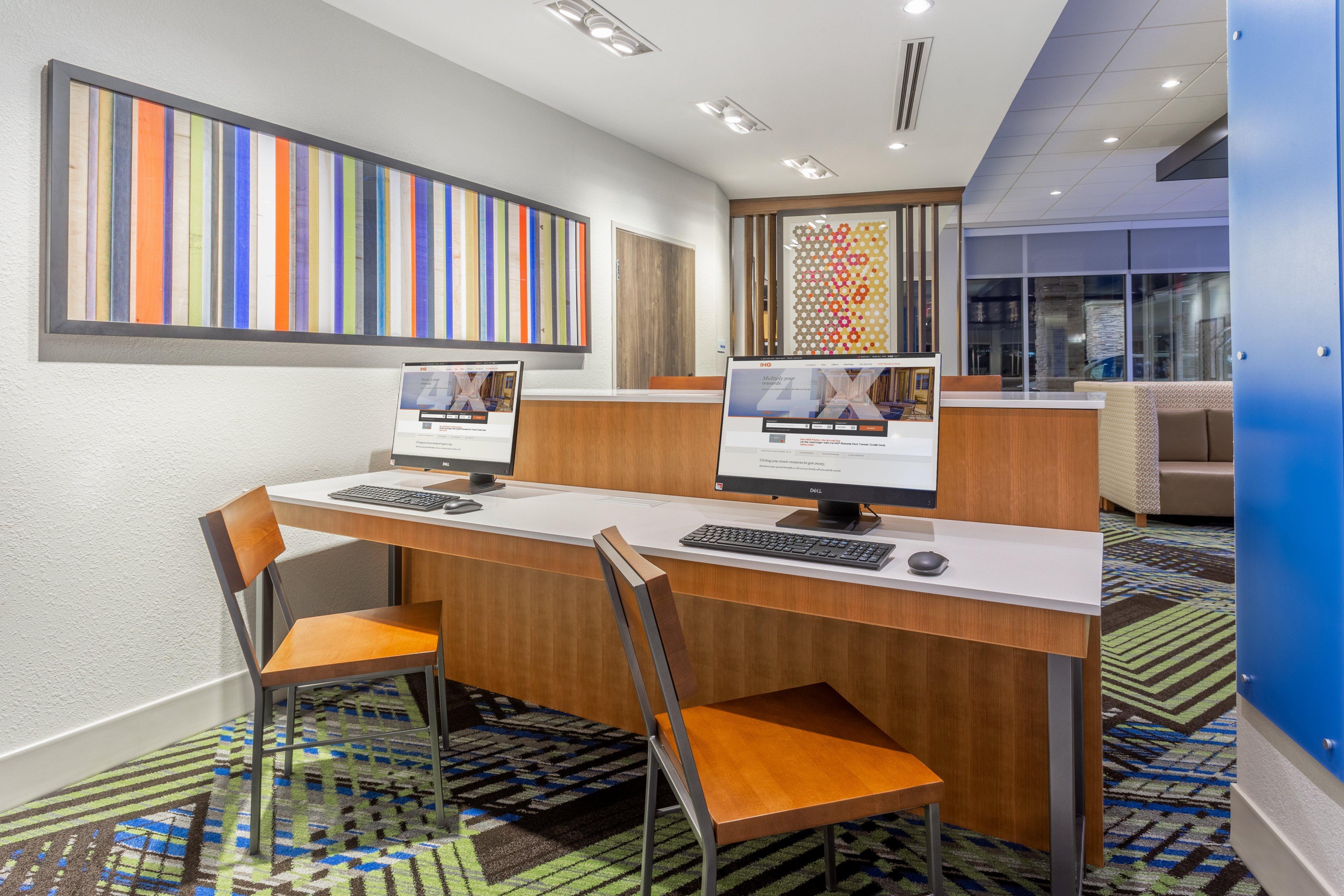 Holiday Inn Express & Suites - Florence - Cincinnati Airport By Ihg Esterno foto