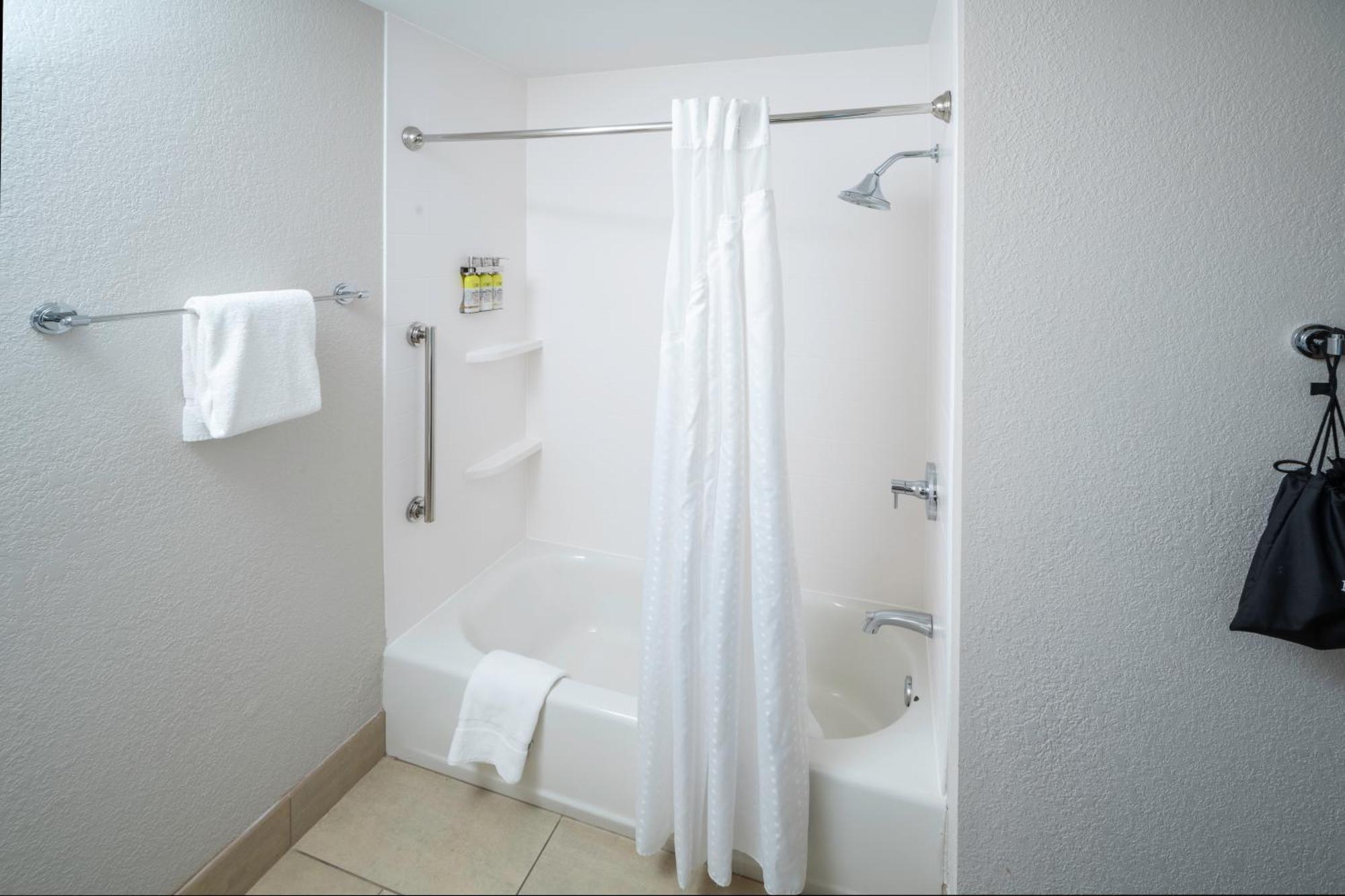 Holiday Inn Express & Suites - Florence - Cincinnati Airport By Ihg Esterno foto